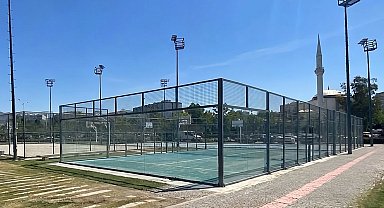 İzmir Bostanlı Sahili'ne yeni padel kortlar geliyor