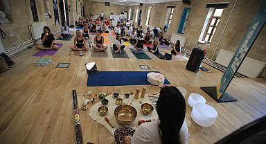 Kapadokya'da üç gün sürecek yoga festivali başladı