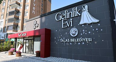 Kar Tanesi Gelinlik Evi yeni sezon heyecanı