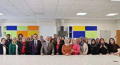 Kayseri Kocasinan Akademi'den göz kamaştıran sergi