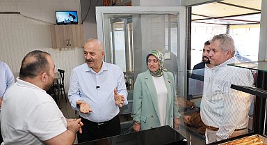 Kocaeli Gebze'de Başkan Büyükgöz esnafla buluştu