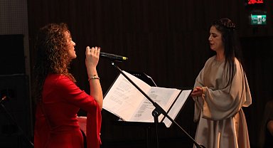 Kocaeli'de türkü dolu gece