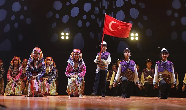 Konya'da 'Halk Oyunları' heyecanı