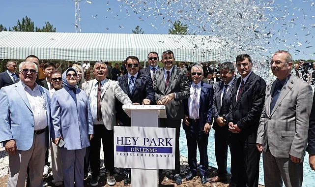 Kütahya'da Hey Park Dinlenme Tesisi'nin temeli atıldı
