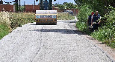 Manisa'da 5 mahalleyi bağlayan yol baştan sona yenilendi