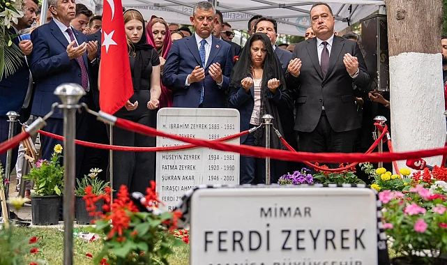 Manisa'da merhum Başkan dualarla anıldı