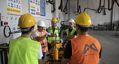 Mersin'de 'Genç Adım' projesiyle gençlere yeni fırsatlar