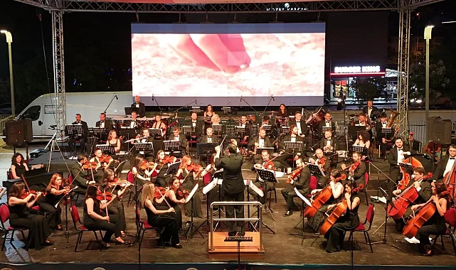 Muğla'da sanatseverlere çifte konser