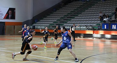 NEGÖL BELEDİYESPOR U12 KIZLARDAN BÜYÜK BAŞARI