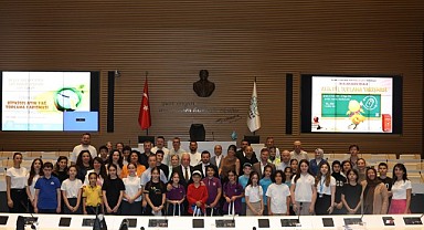 Nilüfer’de Çevreye Duyarlı Okullar Ödüllerini Aldı