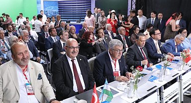 Özbekistan'da KGK Paneli'nde medyanın geleceği tartışıldı
