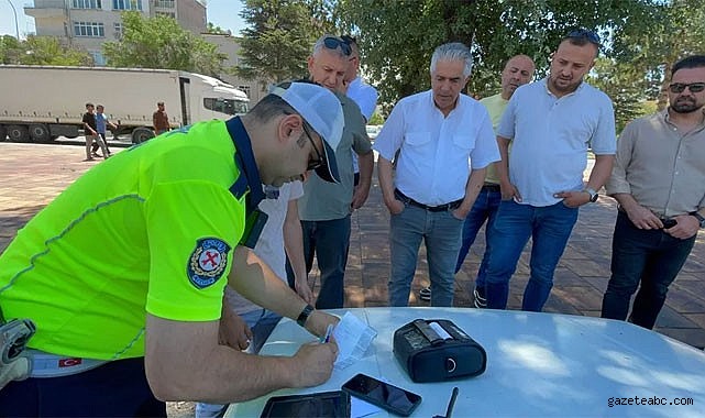 Taksicilerden dikkat çeken yardım