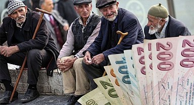 Vekillerden Emekliye Zam Çağrısı