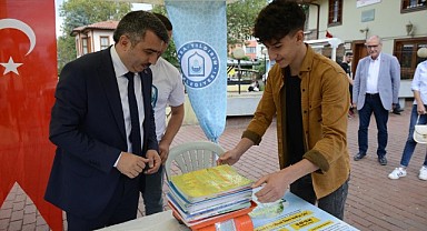 Yıldırım’da Kitaplar Geri Dönüşümle Nakde Dönüşüyor