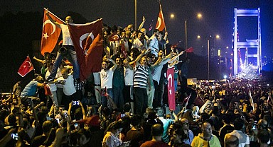 15 Temmuz Ruhu 10 Yıldır Dimdik Ayakta
