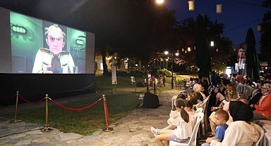 Açık havada sinema mutluluğu