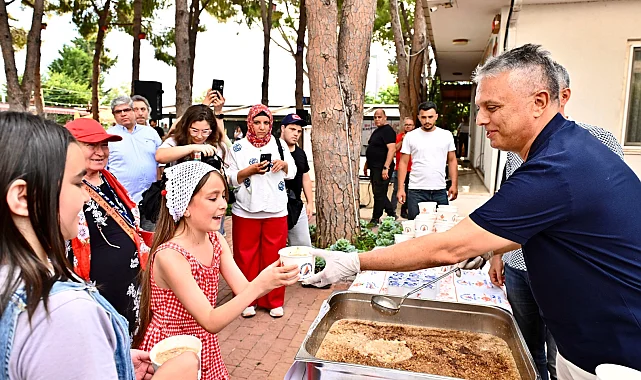 Antalya Muratpaşa'da 'engelsiz' ikram