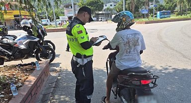 Antalya'da motosiklet denetimi: Bir haftada 4 bin 150 sürücü kontrol edildi