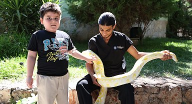 Antalya'da yılanların ekosistemdeki önemi vurgulandı