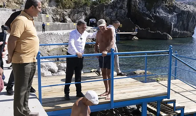Başkan Tahsin Erdem Liman Arkası çalışmalarını inceledi