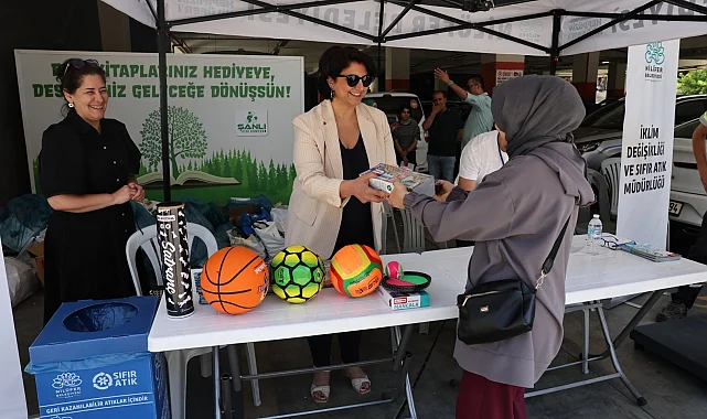 Bursa Nilüfer'de atık kağıtları getiren hediye kazanıyor