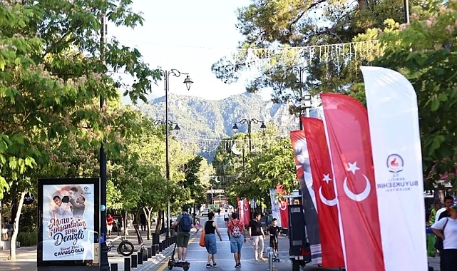 Denizli Çamlık Bulvarı'nda keyifli pazar