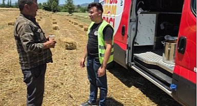 Denizli'de tarlalara soğuk su ve limonata desteği