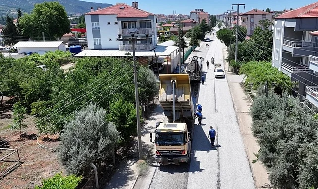 Denizli'de üstyapıda 220 kilometrelik dönüşüm başladı