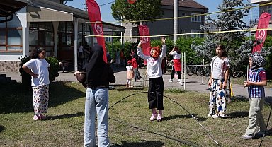 Düzce'de "Hareket Camide" projesinde Kur'an kursu öğrencileri sporla buluştu