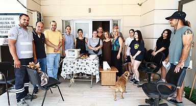 Efesli Kıtmir'den can dostlarına anlamlı destek