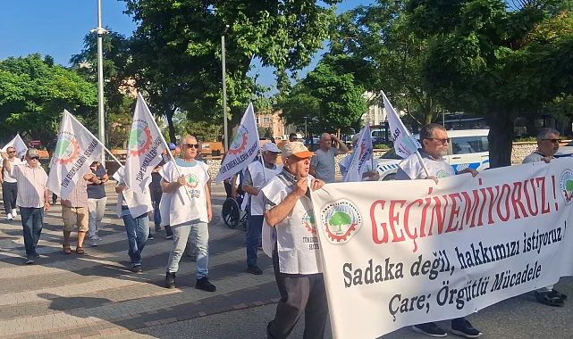 Emeklilerden Keşan'da 'geçinemiyoruz' yürüyüşü