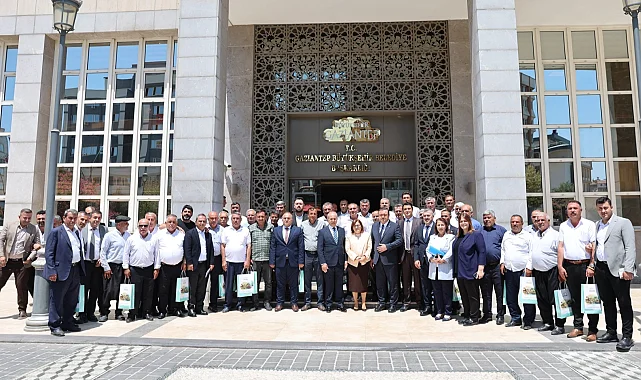 Gaziantep Şehitkamil'de Başkan Şahin muhtarlarla buluştu