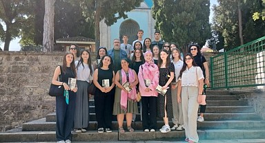 Gençler, Tanpınar’ın Bursa’sını Tarihi Mekanlarda Keşfetti