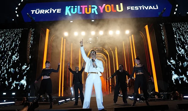 Gökhan Türkmen Bursa'yı salladı