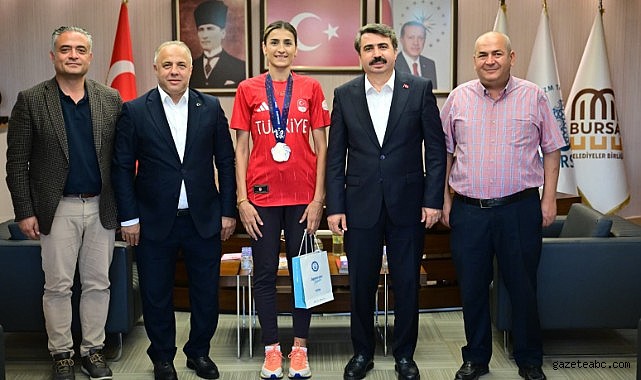 Hatice Kübra İlgün’den Kazakistan’da çifte madalya başarısı