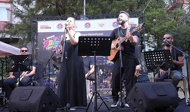 İstanbul Maltepe'de 90'lar rüzgarı devam ediyor