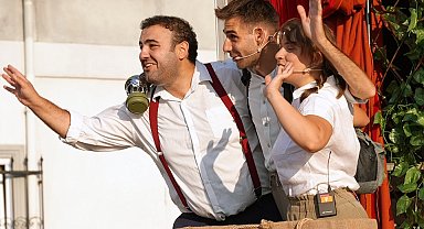 İstanbul Maltepe'de Çocuk Tiyatrosu Zümrütevler'de