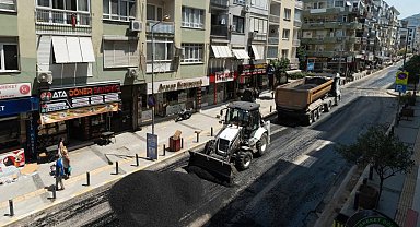 İzmir'de Balçova Ata Caddesi tamamen yenileniyor