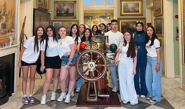 İzmir'de bin liseli genç müzelerle tanıştı