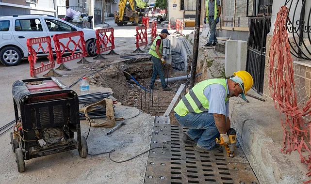 İzmir'de yağmur suyu baskınlarına köklü çözüm