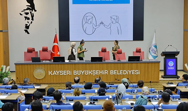 Kayseri Büyükşehir'den aile semineri
