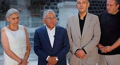 Kayseri'de 500 yüzyıllık tarihi Bedesten'e sıkı takip