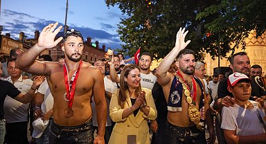 Kırkpınar'da Altın Kemer Antalya'ya geldi
