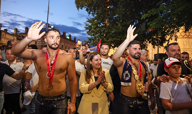 Kırkpınar'da Altın Kemer Antalya'ya geldi