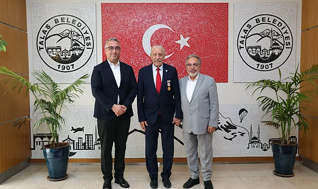 KKTC Öksüzoğlu'ndan Başkan Yalçın'a ziyaret