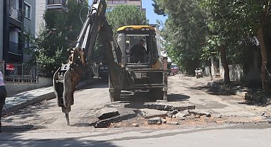 Maltepe'de asfalt mesaisi Cevizli'de sürüyor