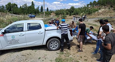 Manisa'da yangından etkilenen Gördesli üreticiye yem desteği
