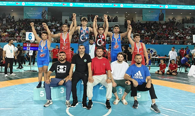 Minikler güreş Türkiye Şampiyonası'na Bursa Büyükşehir damgası