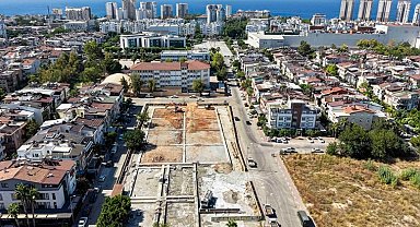 Muratpaşa raket sporlarının yeni merkezini kuruyor