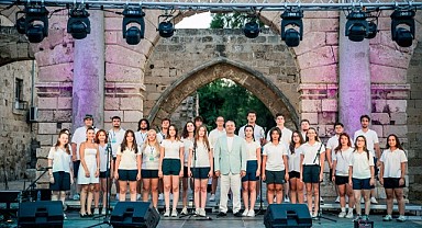Nilüfer Koroları Gazimağusa’da Aynı Sahneyi Paylaştı